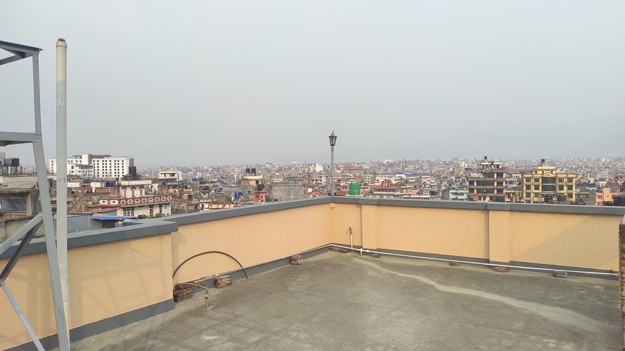 Budget Backpackers Hotel Lalitpur Экстерьер фото